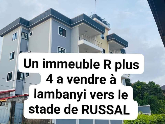 Bâtiment à Lambanyi, Maisons, Conakry
