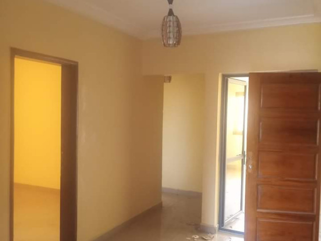 Différents Appartements à Lambanyi, Appartements, Conakry