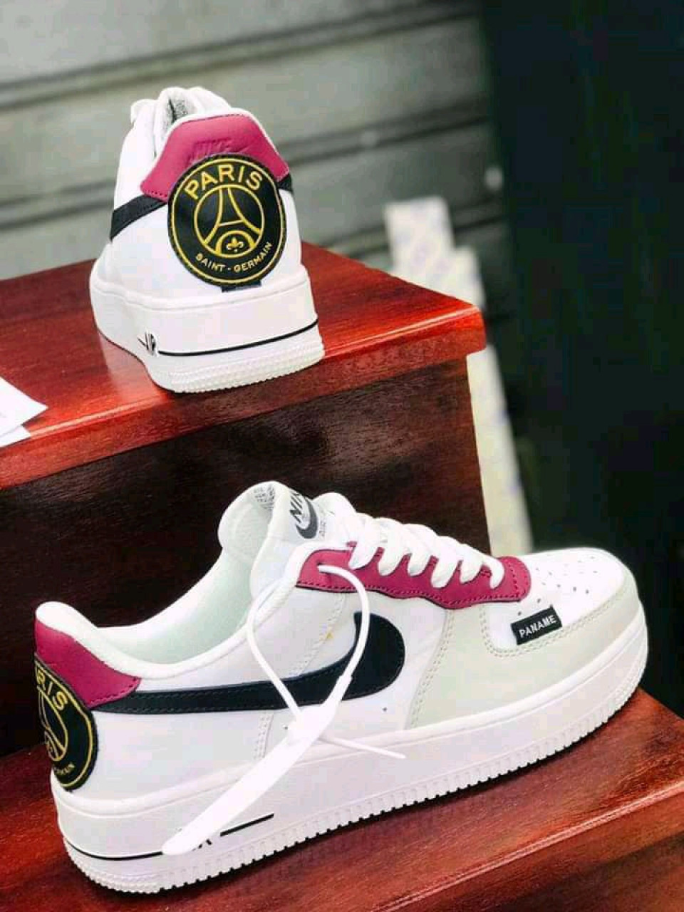 Chaussures Nike Air Force, Chaussures, Conakry