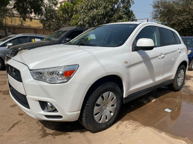 Mitsubishi RVR, Voitures, Conakry