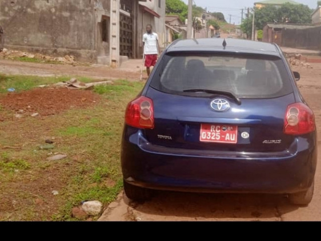 Toyota Auris, Voitures, Conakry