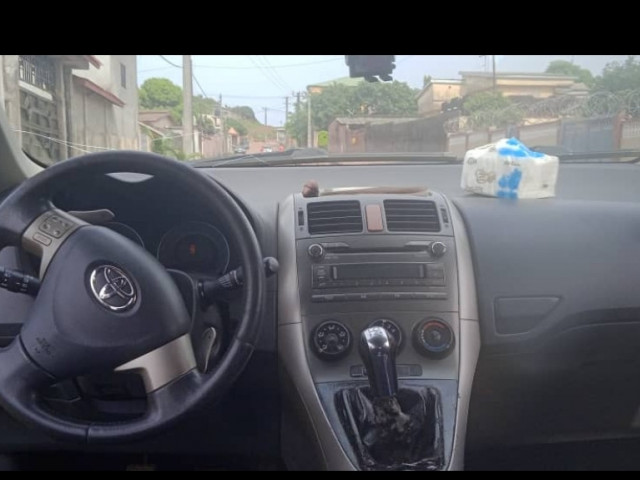 Toyota Auris, Voitures, Conakry