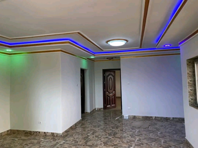 Différents Appartements à Cosa, Appartements, Conakry