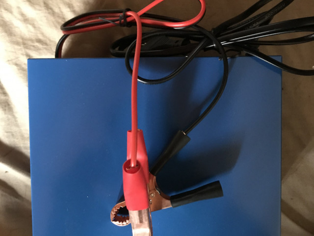 Chargeur de batterie Anjing AJ-618E, Accessoires Véhicules, Conakry