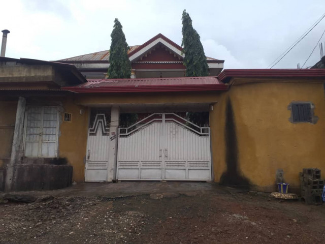 Bâtiment à Fossidet, Maisons, Conakry