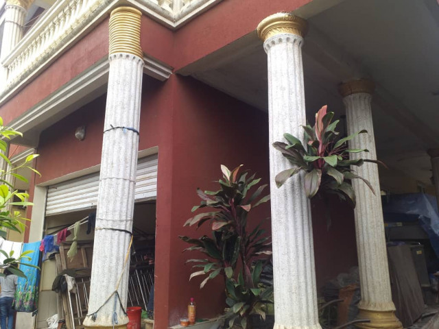 Bâtiment à Fossidet, Maisons, Conakry