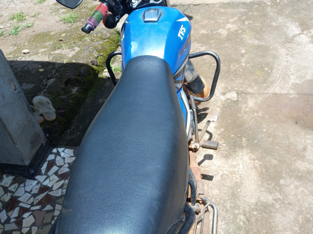 Moto TVS HLX 125, Motos - Scooters, Conakry