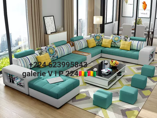 Différents Fauteuils, Lits - Fauteuils, Conakry