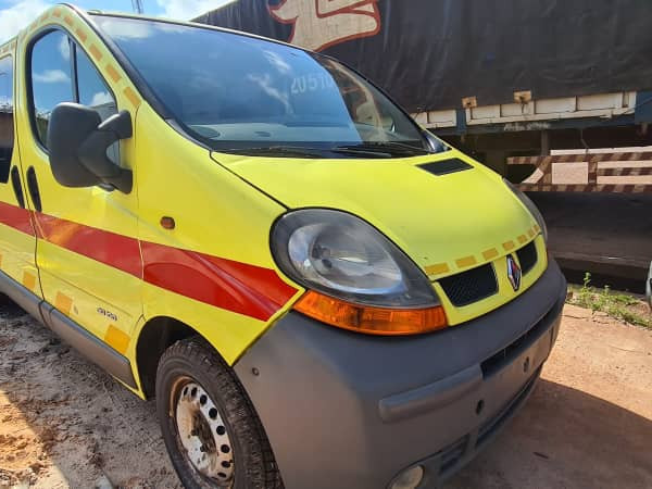 Renault Trafic, Camions - Autobus, Conakry