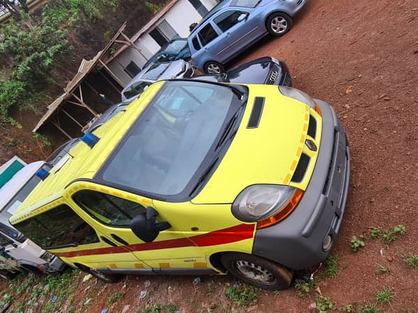 Renault Trafic, Camions - Autobus, Conakry