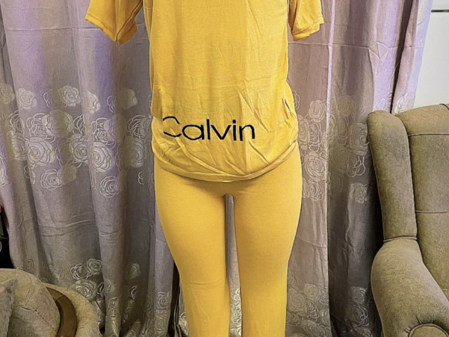 Différents Vêtements, Vêtements, Conakry