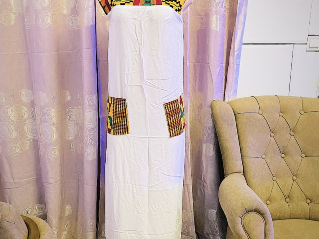 Différents Djélabas, Vêtements, Conakry