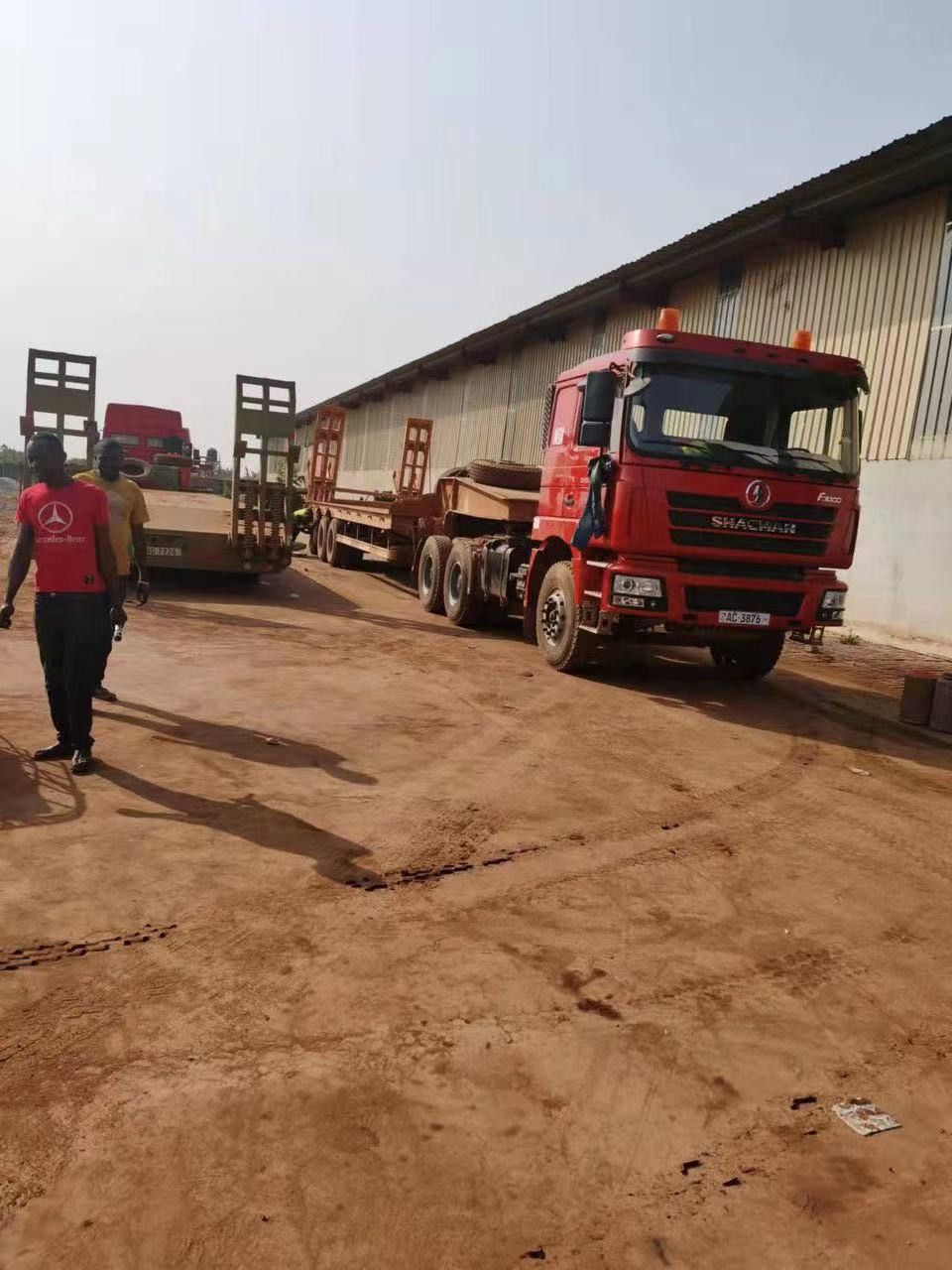 Shacman F3000, Camions - Autobus, Conakry