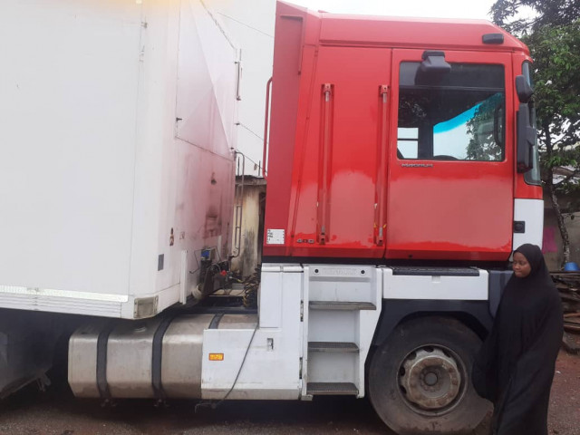 Renault Magnum 430, Camions - Autobus, Conakry
