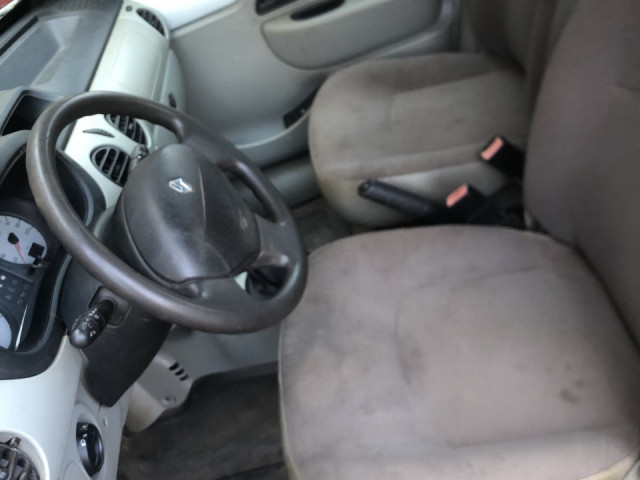 Renault Kangoo, Voitures, Conakry