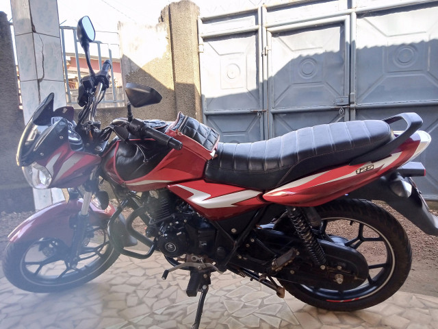 Discover 125, Motos - Scooters, Conakry