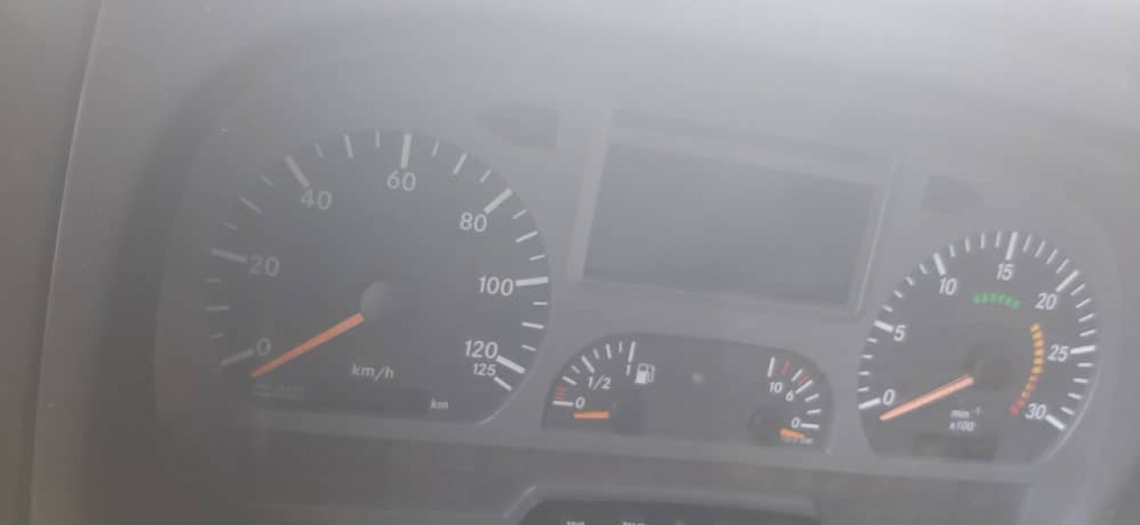 Mercedes-Benz Actros, Camions - Autobus, Conakry