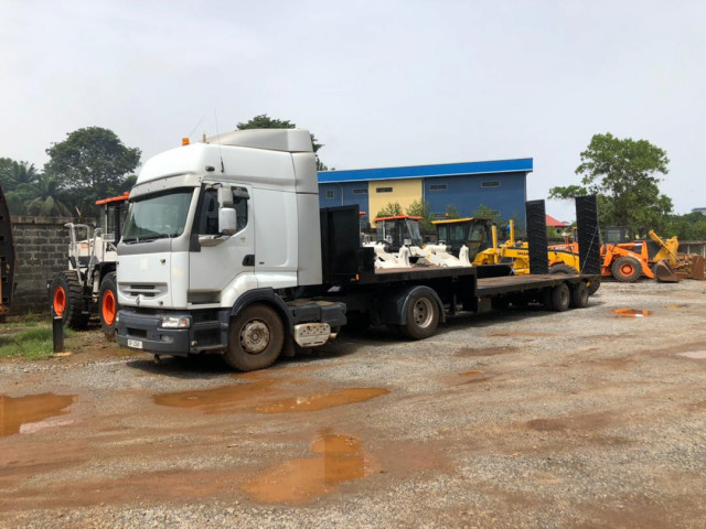 Renault Premium, Camions - Autobus, Conakry