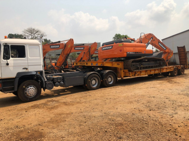 Camion MAN F2000, Camions - Autobus, Conakry