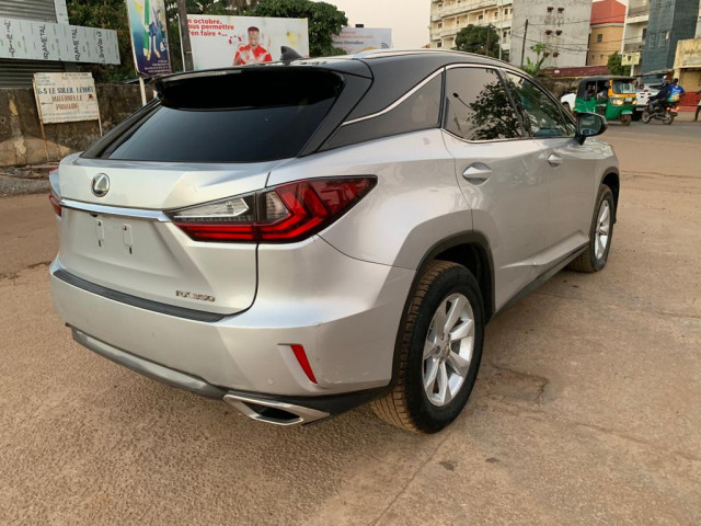 Lexus XR, Voitures, Conakry