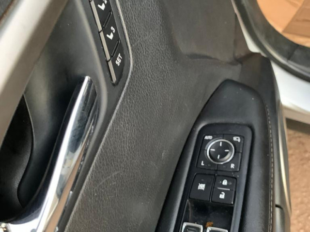 Lexus XR, Voitures, Conakry