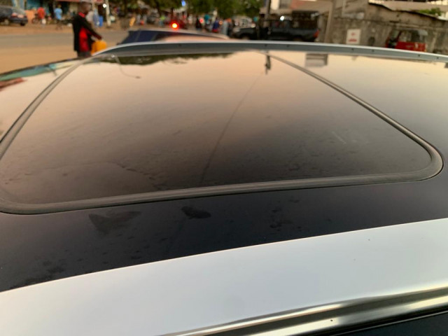Lexus XR, Voitures, Conakry