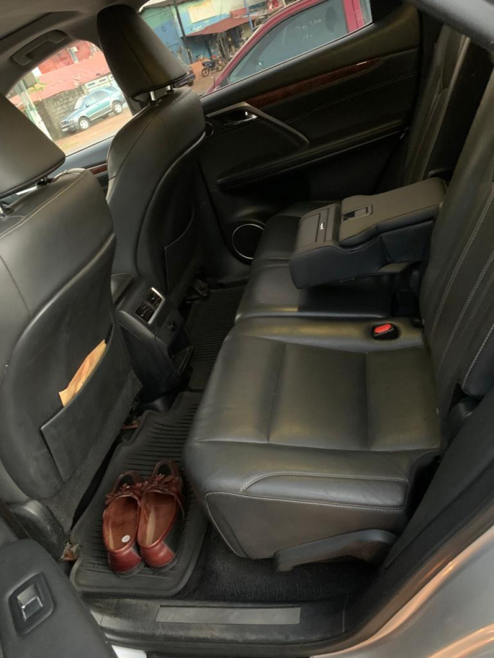 Lexus XR, Voitures, Conakry