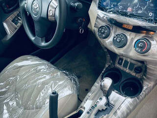 Toyota RAV4, Voitures, Mali