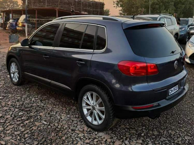 Volkswagen Tiguan, Voitures, Mali
