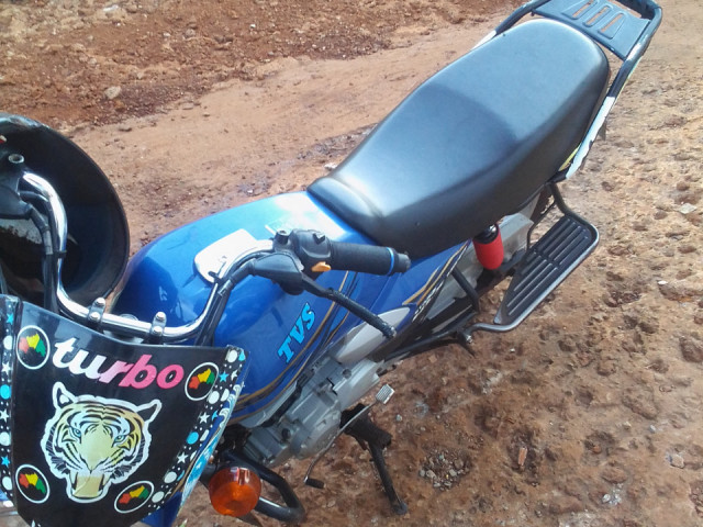 Moto TVS HLX 150, Motos - Scooters, Conakry