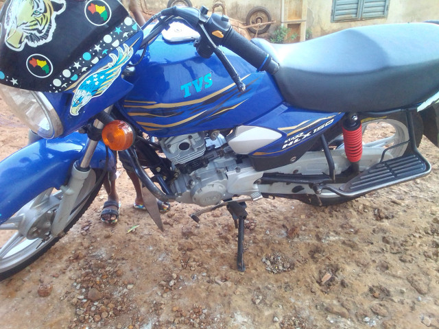 Moto TVS HLX 150, Motos - Scooters, Conakry