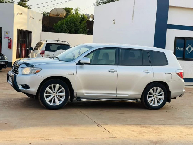 Toyota Highlander, Voitures, Mali