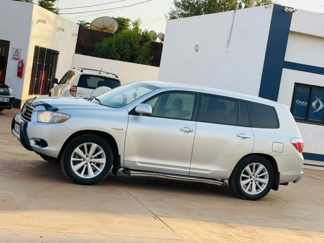 Toyota Highlander, Voitures, Mali