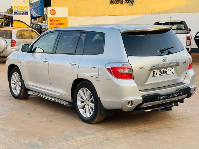 Toyota Highlander, Voitures, Mali