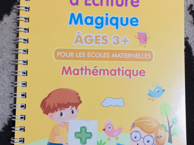 4 Livres đ Dâapprentissage des enfants, Autre pour Enfants et BĂ©bĂ©s, Conakry