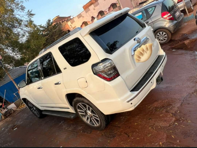 Toyota 4Runner, Voitures, Mali