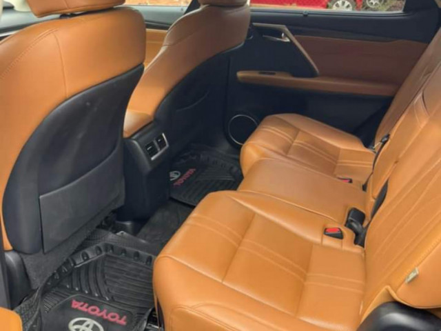 Lexus RX, Voitures, Mali