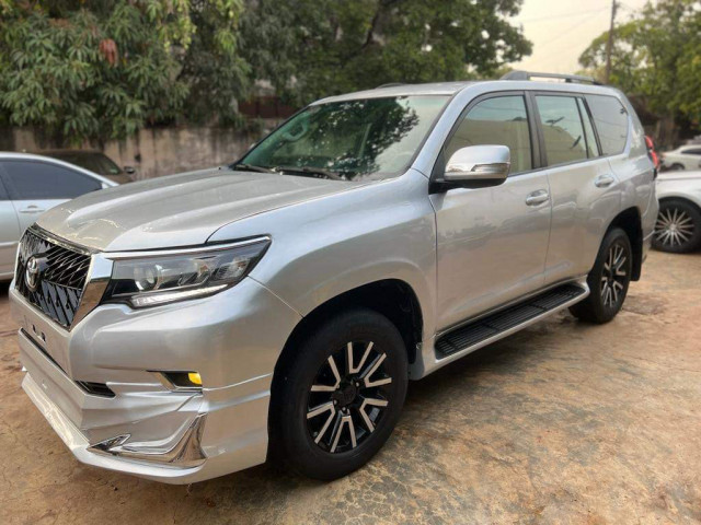 Toyota Land Cruiser Prado, Voitures, Mali
