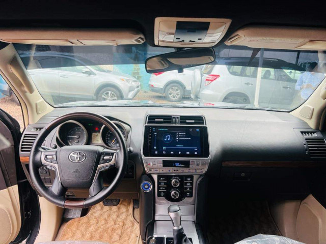 Toyota Land Cruiser Prado, Voitures, Mali