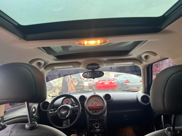 Mini Countryman Cooper, Voitures, Mali