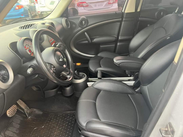 Mini Countryman Cooper, Voitures, Mali