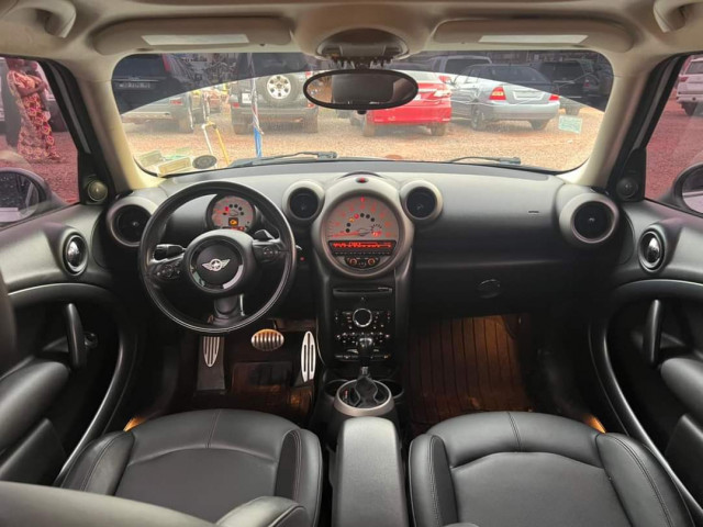 Mini Countryman Cooper, Voitures, Mali