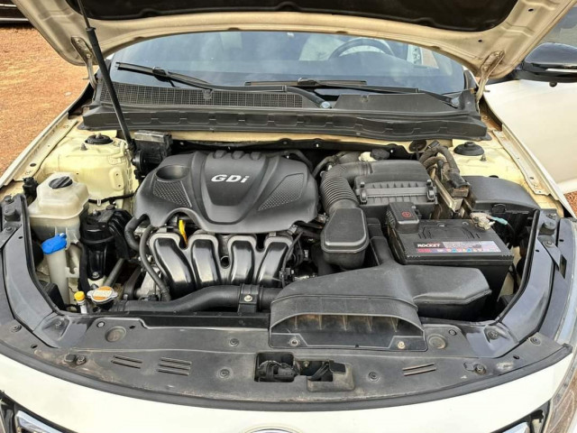 Kia Optima, Voitures, Mali