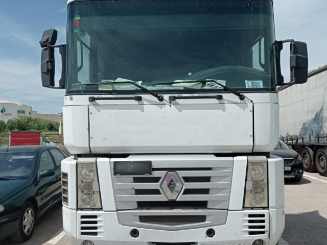 Renault AE/Magnum, Camions - Autobus, Labé