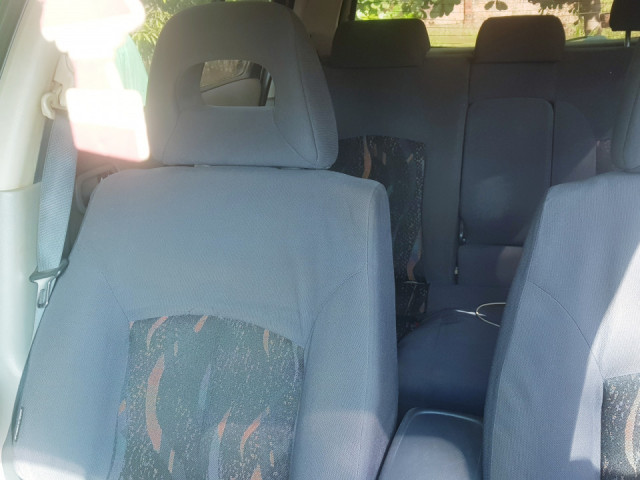 Nissan Almera, Voitures, Kankan