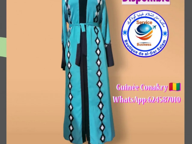 Différents Abayas, Vêtements, Conakry
