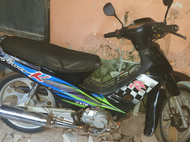 Moto KTM, Motos - Scooters, Conakry