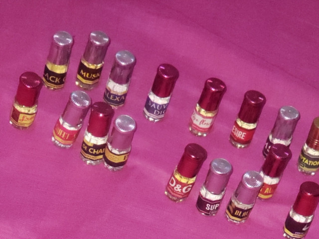 Différents Parfums, Parfumerie - Cosmétique, Conakry