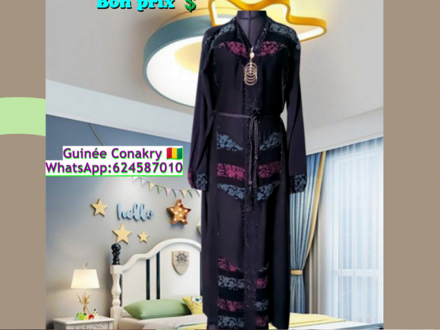Différents Abayas, Vêtements, Conakry
