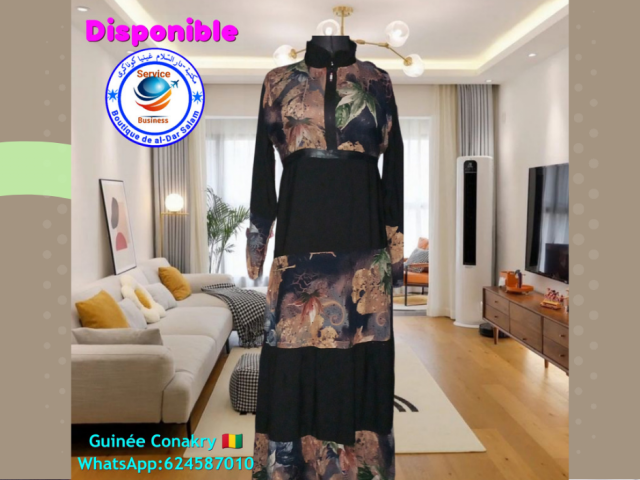 Différents Abayas, Vêtements, Conakry